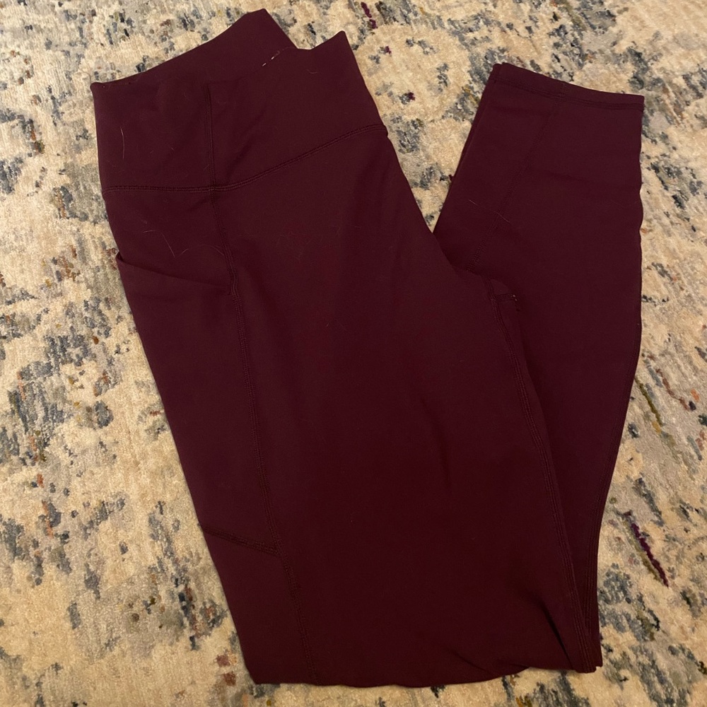 Fabletics leggings with pockets
